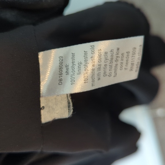 DE Collection Black V‎ Neck Flowy Midi Dress M - Picture 8 of 8